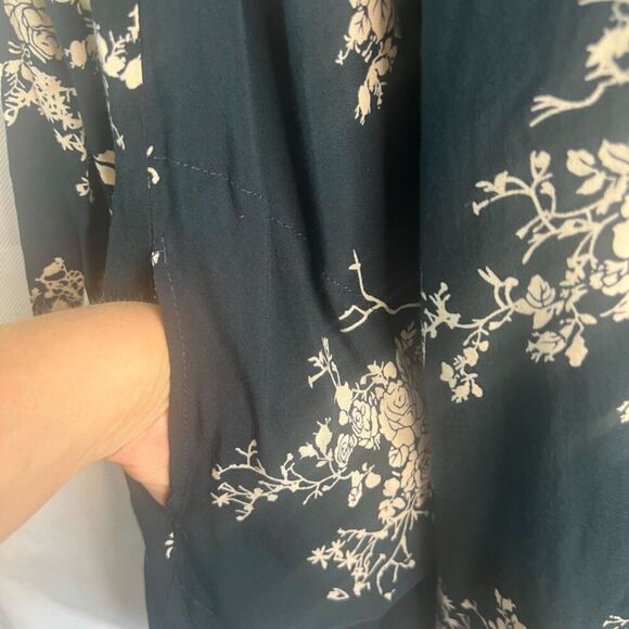 Jodifly Dark Green Floral Long Sleeve Tunic Blouse Keyhole Neck Women's Sz Small - Picture 5 of 9